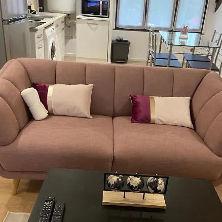 Le Bassam, Proche Aeroport Apartment Tille