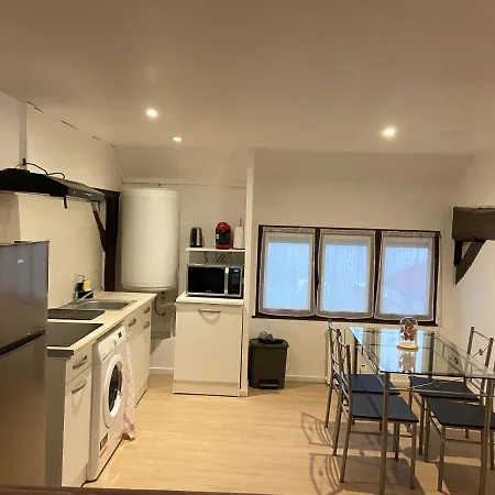 Apartament Le Bassam, Proche Aeroport Tillé