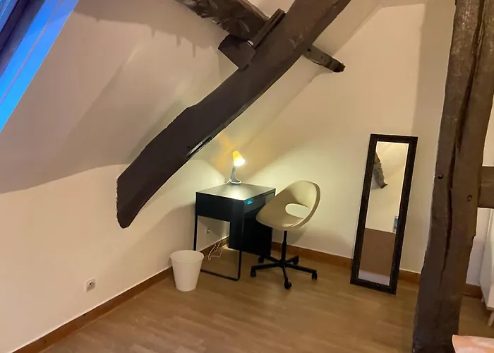 Le Bassam, Proche Aeroport Apartament Tillé