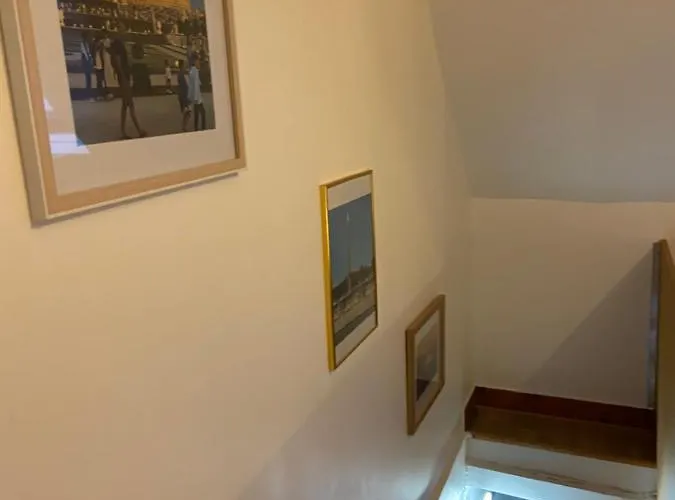 Le Bassam, Proche Aeroport *